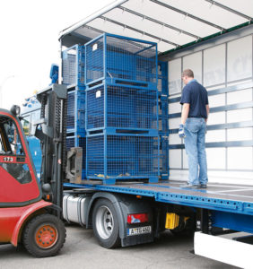 Jednym ze sposobów ograniczenia kosztów jest właściwe dobranie środka transportu do rodzaju i wielkości przewożonego ładunku (fot. Kögel)