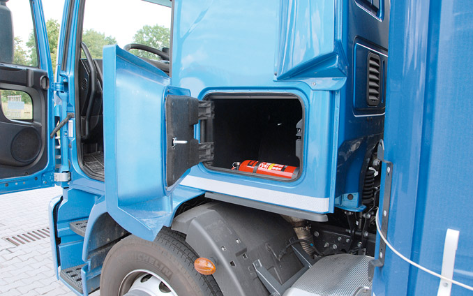 Samochód testowy: Iveco Eurocargo ML180E25 z zabudową objętościową Wielton napędane 250-konnym silnikiem Euro VI (fot. D. Piernikarski)