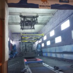 Ramy po naniesieniu powłoki KTL trafiają do suszarni, a potem do komory lakierniczej, gdzie nanoszona jest zewnętrzna powłoka lakiernicza (fot. K.Biskupska)