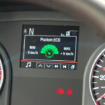 MAN Efficient Cruise to oszczędzający paliwo aktywny tempomat z kontrolą odległości od pojazdu poprzedzającego połączony z GPS – cztery warianty ustawień, maksymalny zakres poziomu tolerancji prędkości to ±9 km/h (fot. D. Piernikarski)