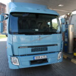 Tankowanie sprężonego gazu w Warszawie jest możliwe na jedynej publicznej stacji znajdującej się na ul. Prądzyńskiego; w Polce obecnie działają 23 takie stacje (fot. D.Piernikarski)