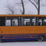 W 2001 r. mały autobusik z Sanoka otrzymał nową stylizację... (fot. Autosan)