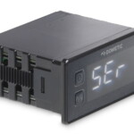 Wyświetlacz systemy Frigo DC (fot. Dometic)